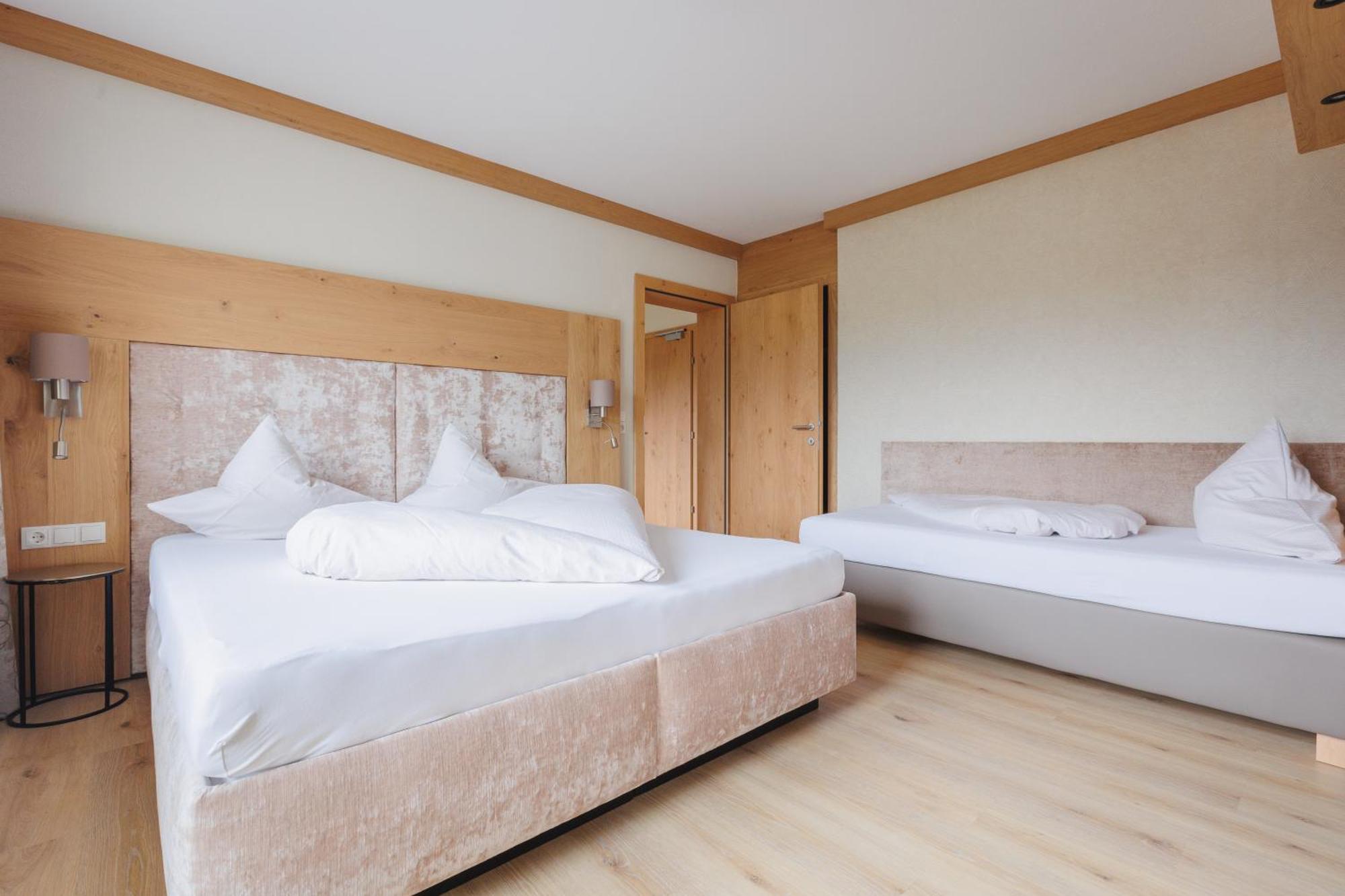 Hin&Weg Das Aparthotel Ried im Zillertal Εξωτερικό φωτογραφία