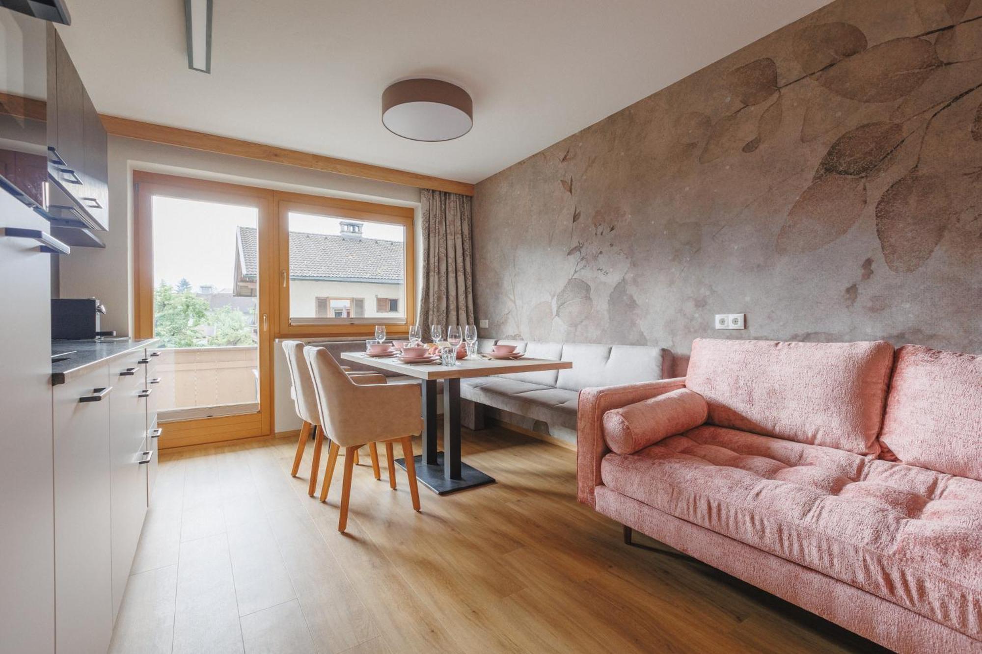 Hin&Weg Das Aparthotel Ried im Zillertal Εξωτερικό φωτογραφία